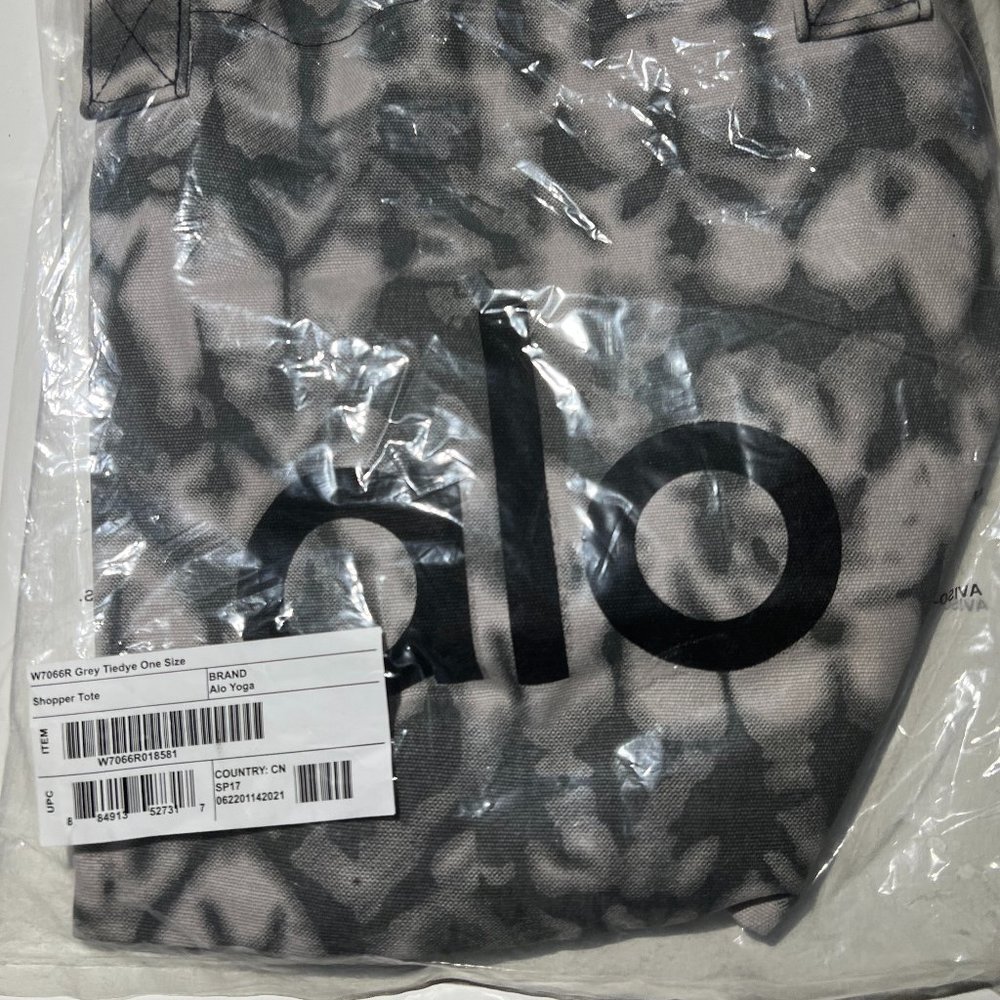 COPY - Brand New - Alo Yoga Tote Bag - (Original)